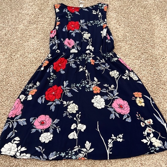 Navy/ Floral dress - Picture 4 of 4